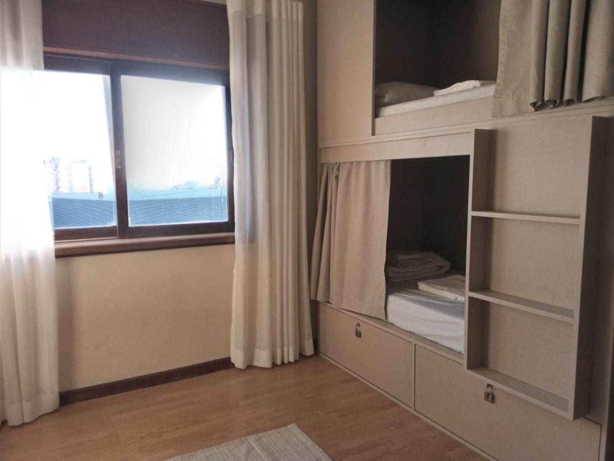 Hostel Summer House فيلا نوفا دي غايا المظهر الخارجي الصورة