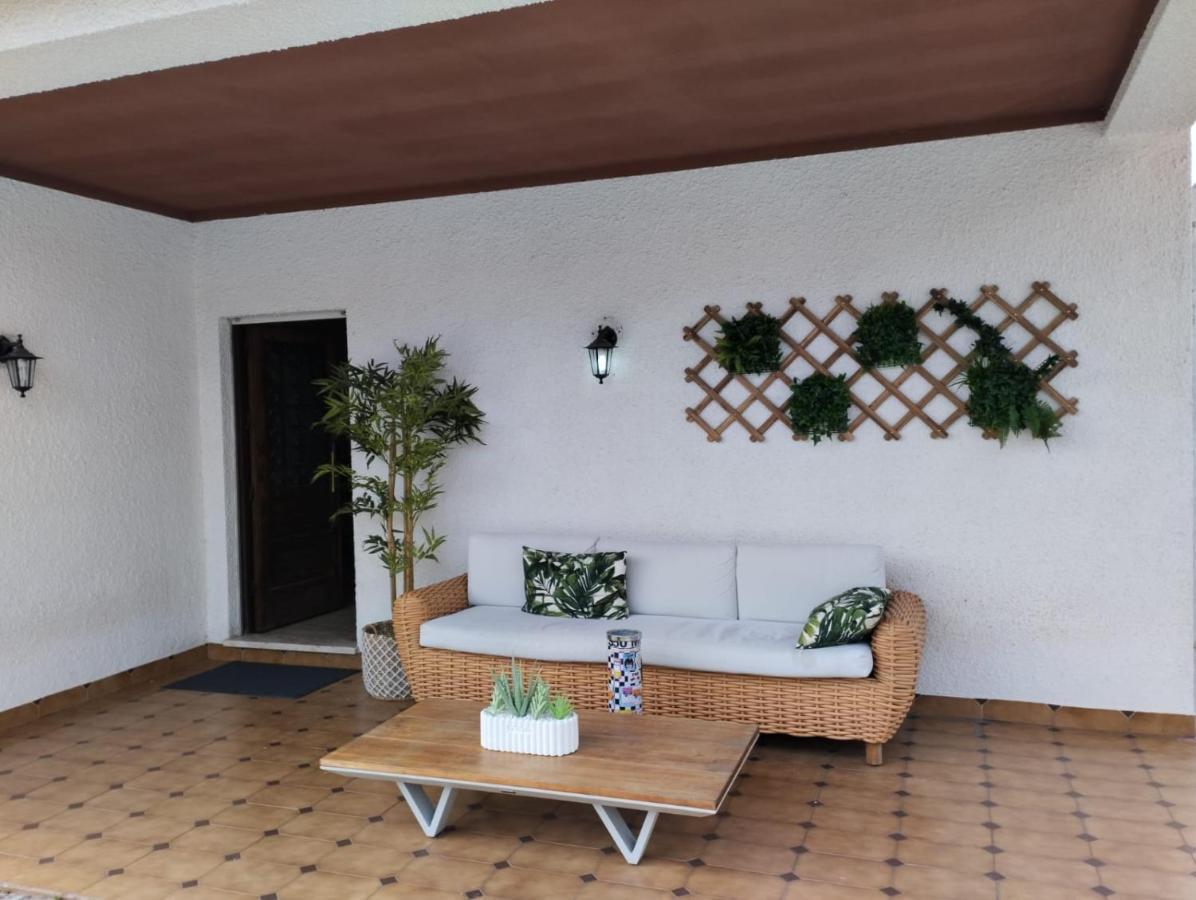 Hostel Summer House فيلا نوفا دي غايا المظهر الخارجي الصورة