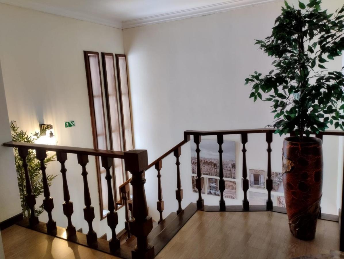 Hostel Summer House فيلا نوفا دي غايا المظهر الخارجي الصورة